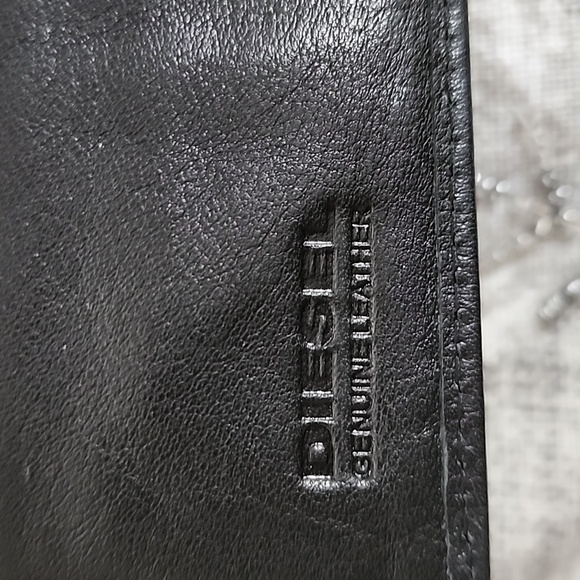 Diesel  Men’s black wallet - Picture 3 of 13